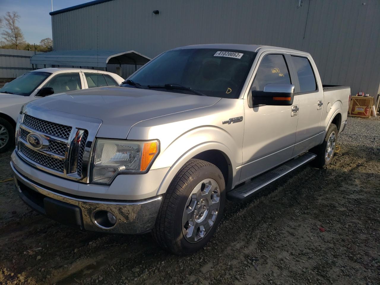 Photo 2 from auction – 2010 FORD F150 SUPER with VIN 1FTFW1CV1AFB35928