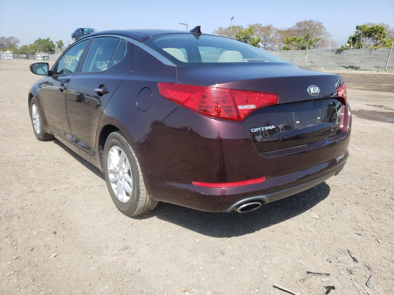 Photo 3 from auction – 2013 KIA OPTIMA LX with VIN 5XXGM4A72DG189213