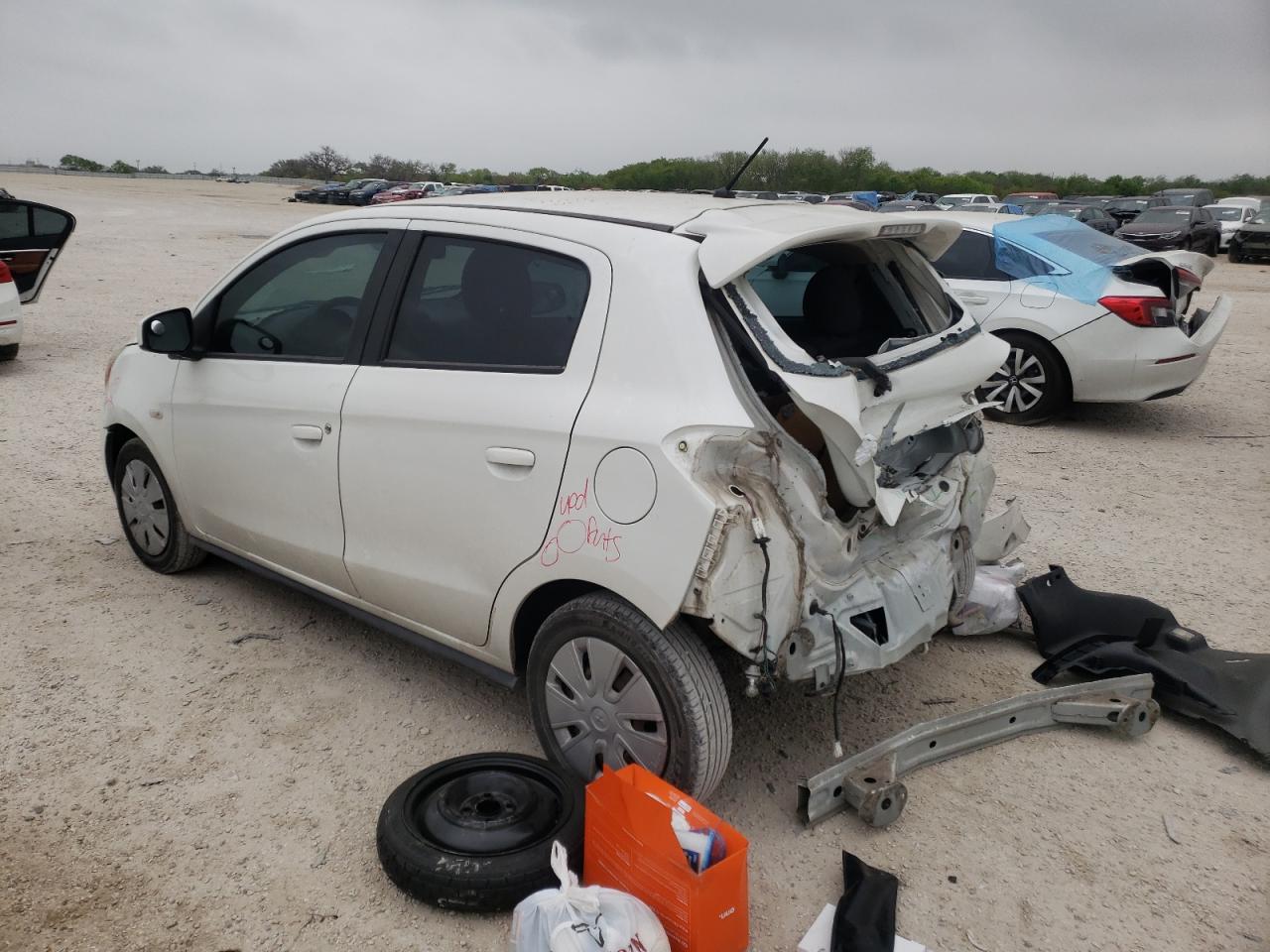 Photo 3 from auction – 2015 MITSUBISHI MIRAGE DE with VIN ML32A3HJ0FH044162