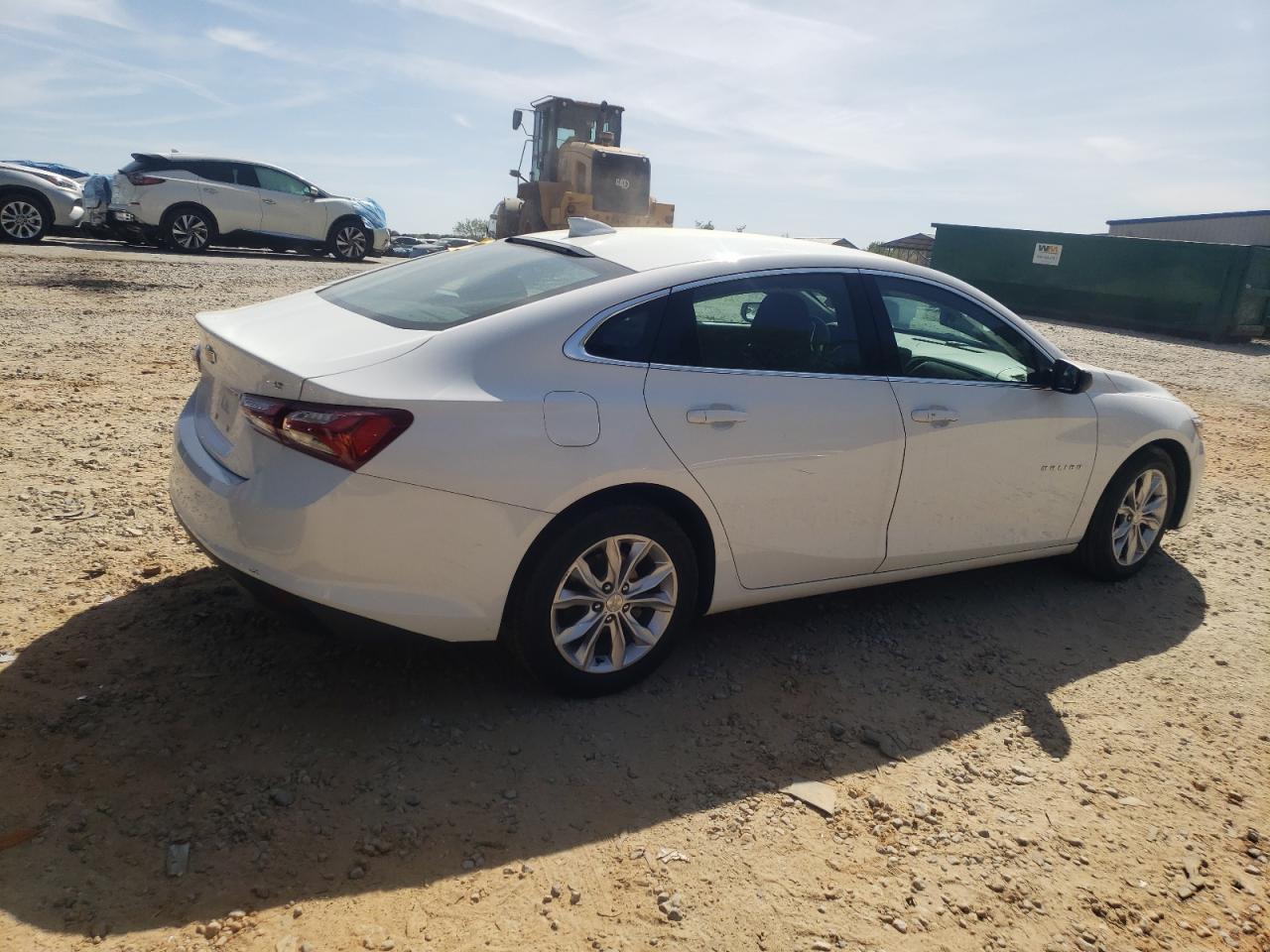 Photo 4 from auction – 2019 CHEVROLET MALIBU LT with VIN 1G1ZD5ST2KF169915