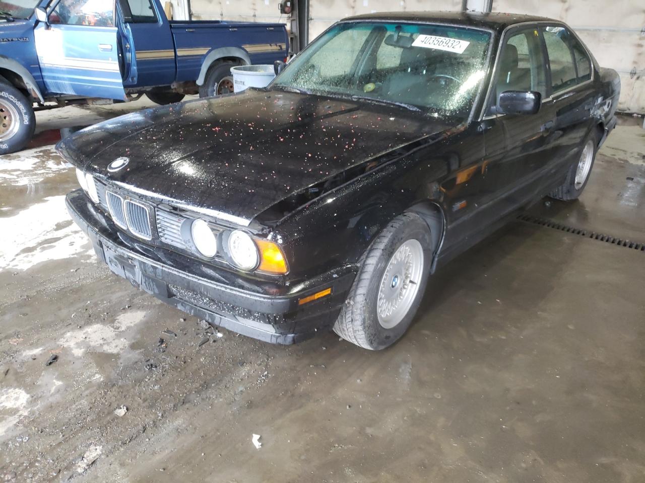 Photo 2 from auction – 1995 BMW 525 I AUTO with VIN WBAHD6323SGK84402