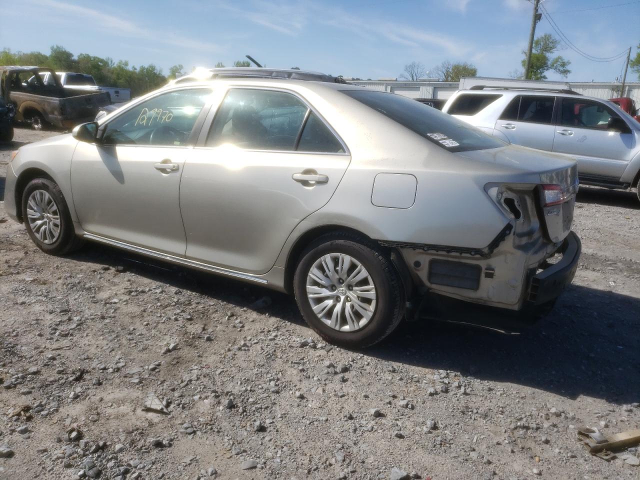 Photo 3 from auction – 2014 TOYOTA CAMRY L with VIN 4T1BF1FK1EU388762