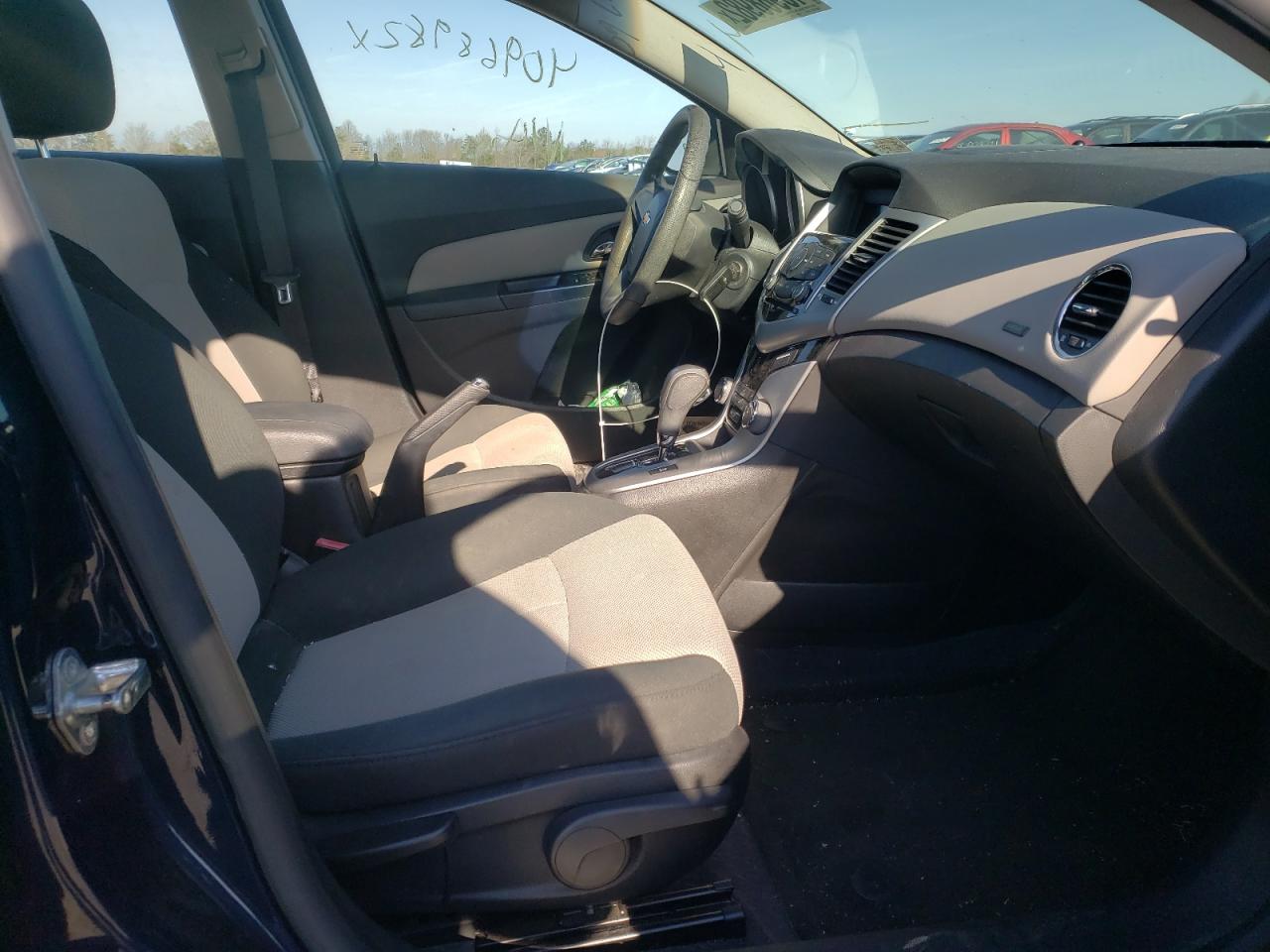 Photo 5 from auction – 2011 CHEVROLET CRUZE LS with VIN 1G1PC5SH7B7234337