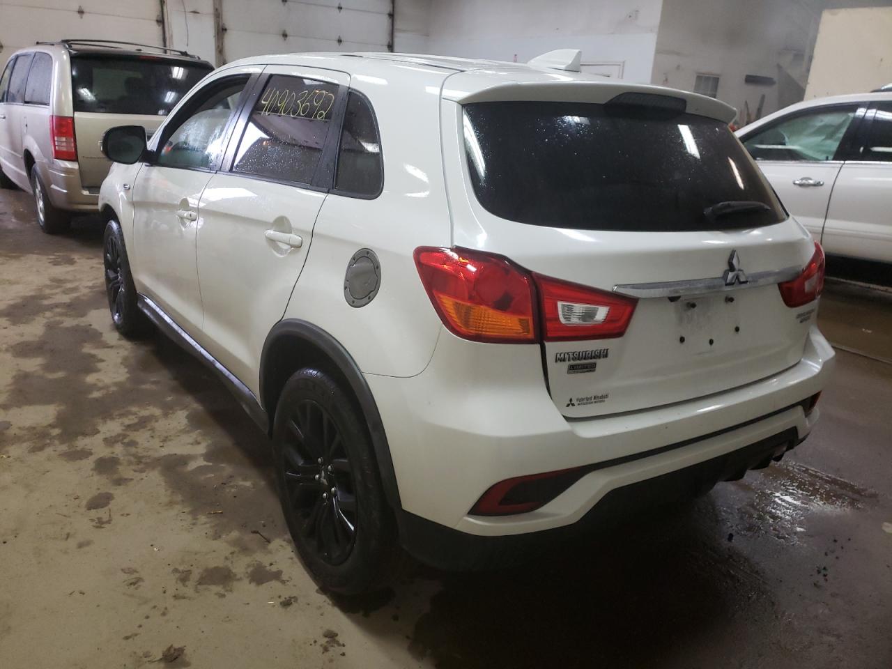Photo 3 from auction – 2019 MITSUBISHI OUTLANDER with VIN JA4AP3AU8KU028296