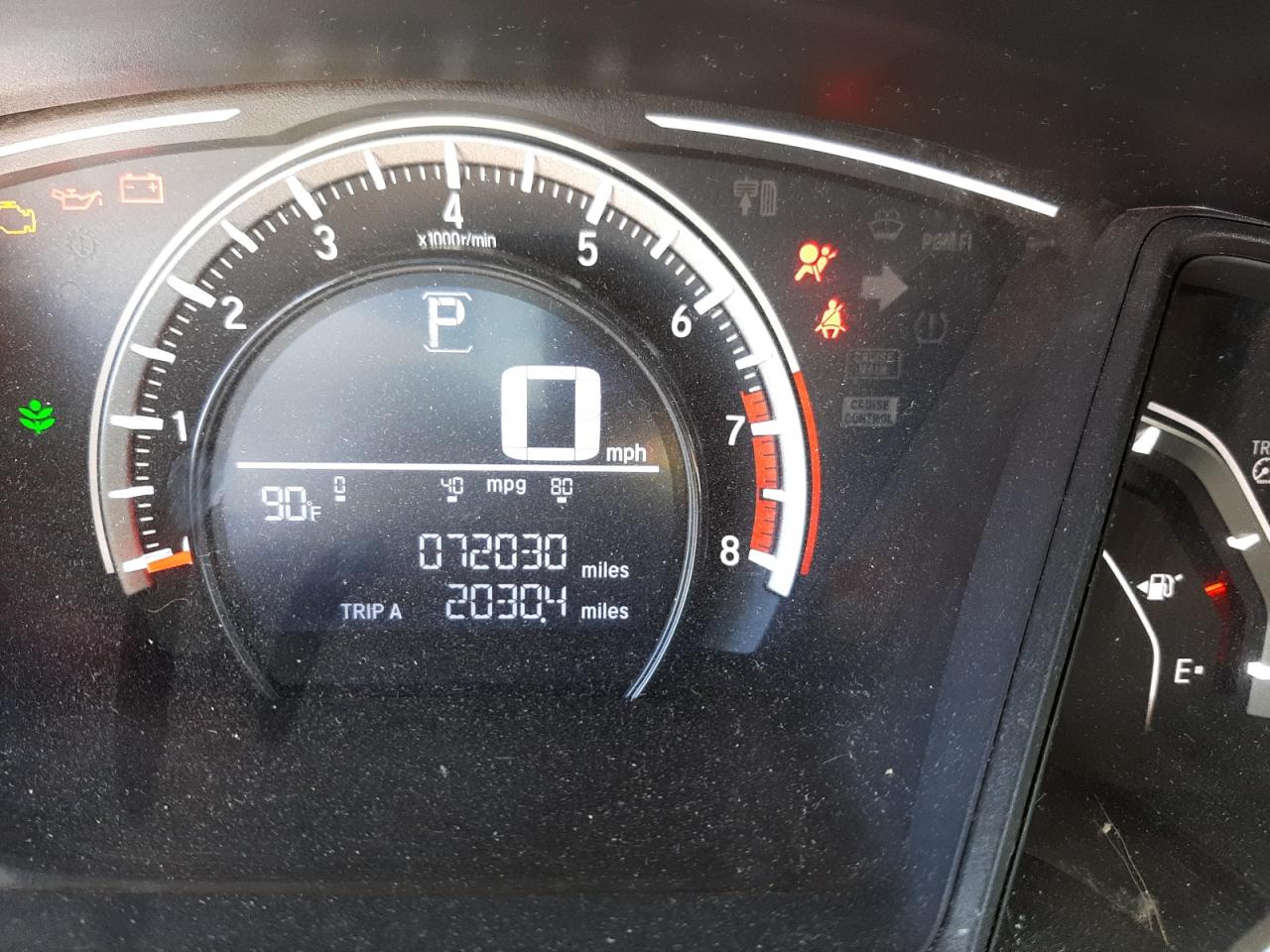 Photo 8 from auction – 2017 HONDA CIVIC LX with VIN 2HGFC2F55HH527041