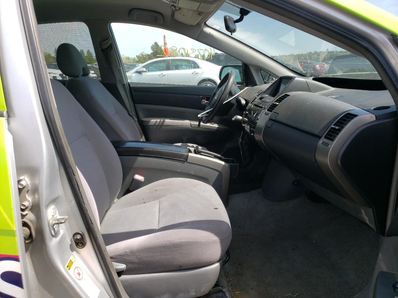 Photo 5 from auction – 2007 TOYOTA PRIUS with VIN JTDKB20U777651435