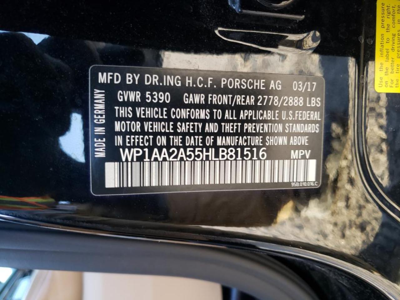 Photo 10 from auction – 2017 PORSCHE MACAN with VIN WP1AA2A55HLB81516