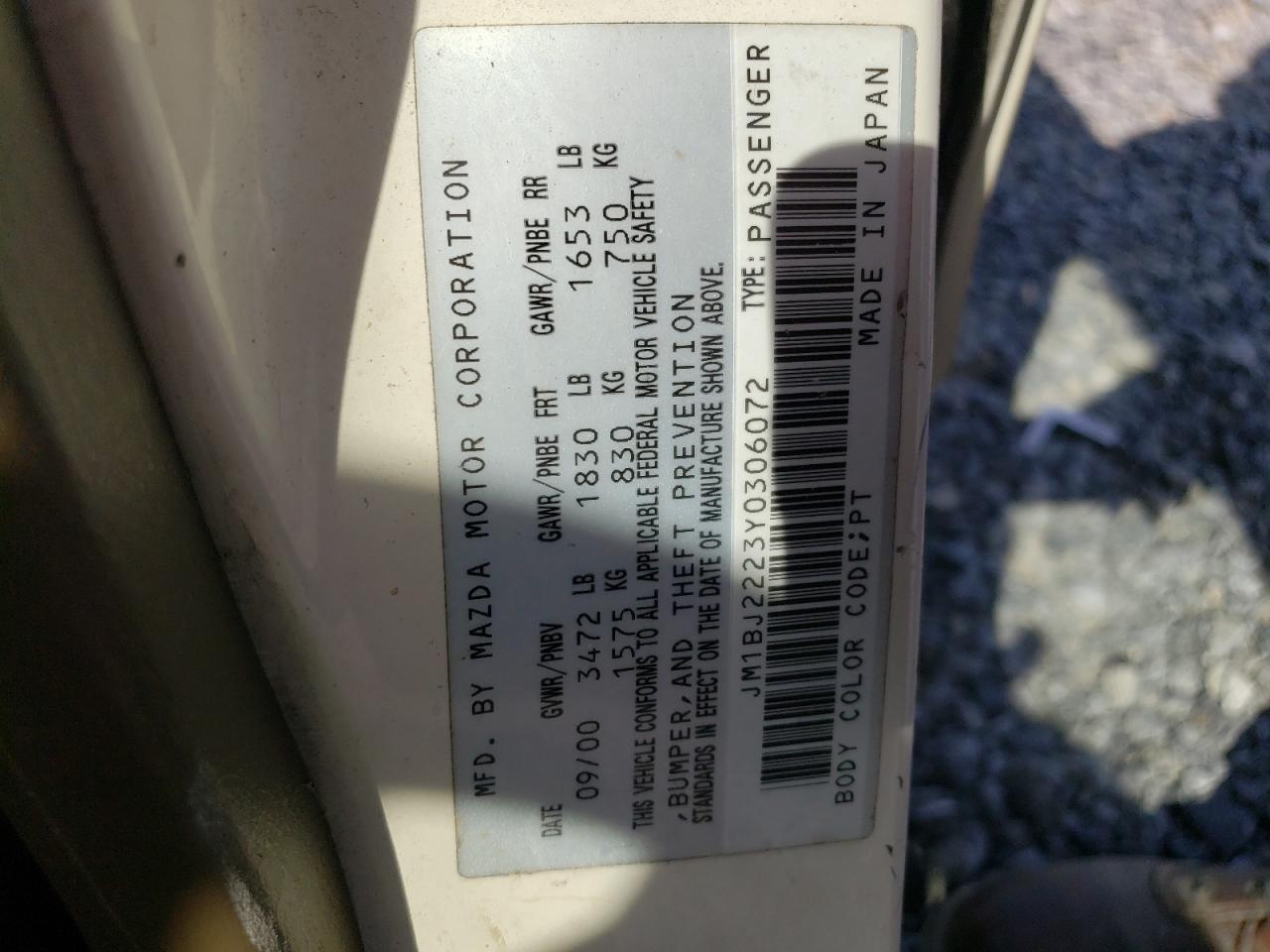 Photo 10 from auction – 2000 MAZDA PROTEGE DX with VIN JM1BJ2223Y0306072