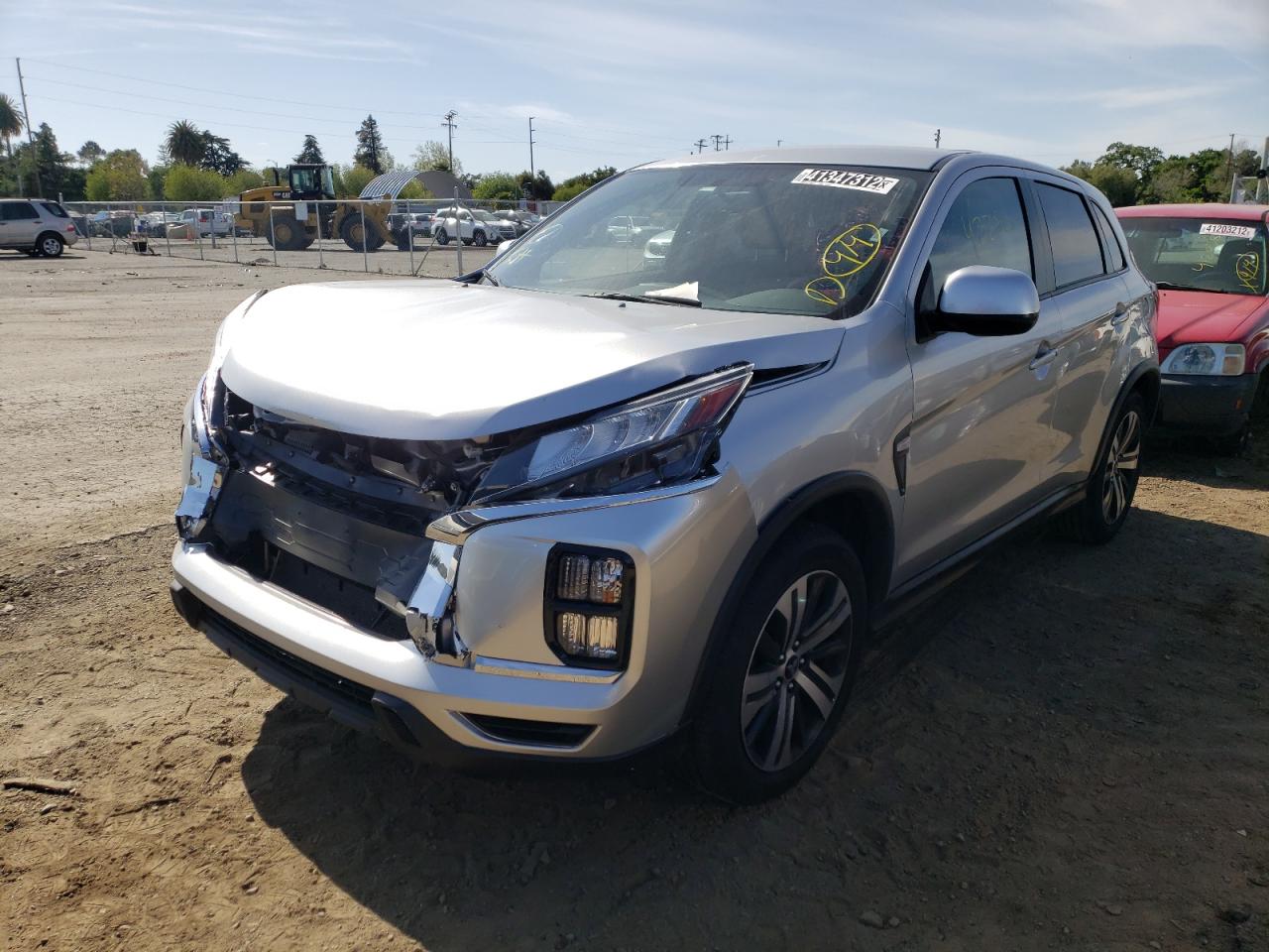 Photo 2 from auction – 2020 MITSUBISHI OUTLANDER with VIN JA4AR3AU2LU023624