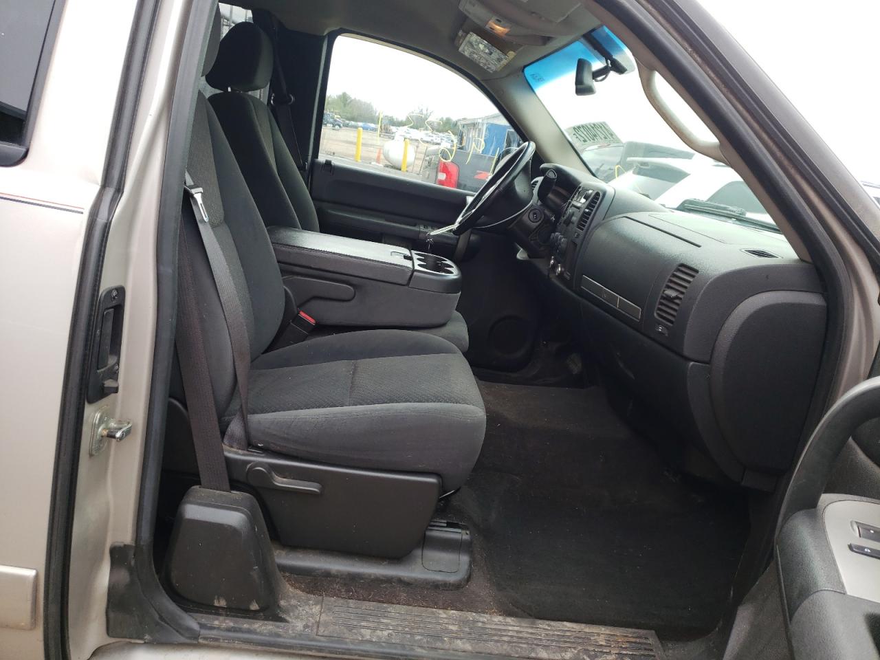 Photo 5 from auction – 2008 CHEVROLET SILVERADO with VIN 1GCEK19J38Z139287