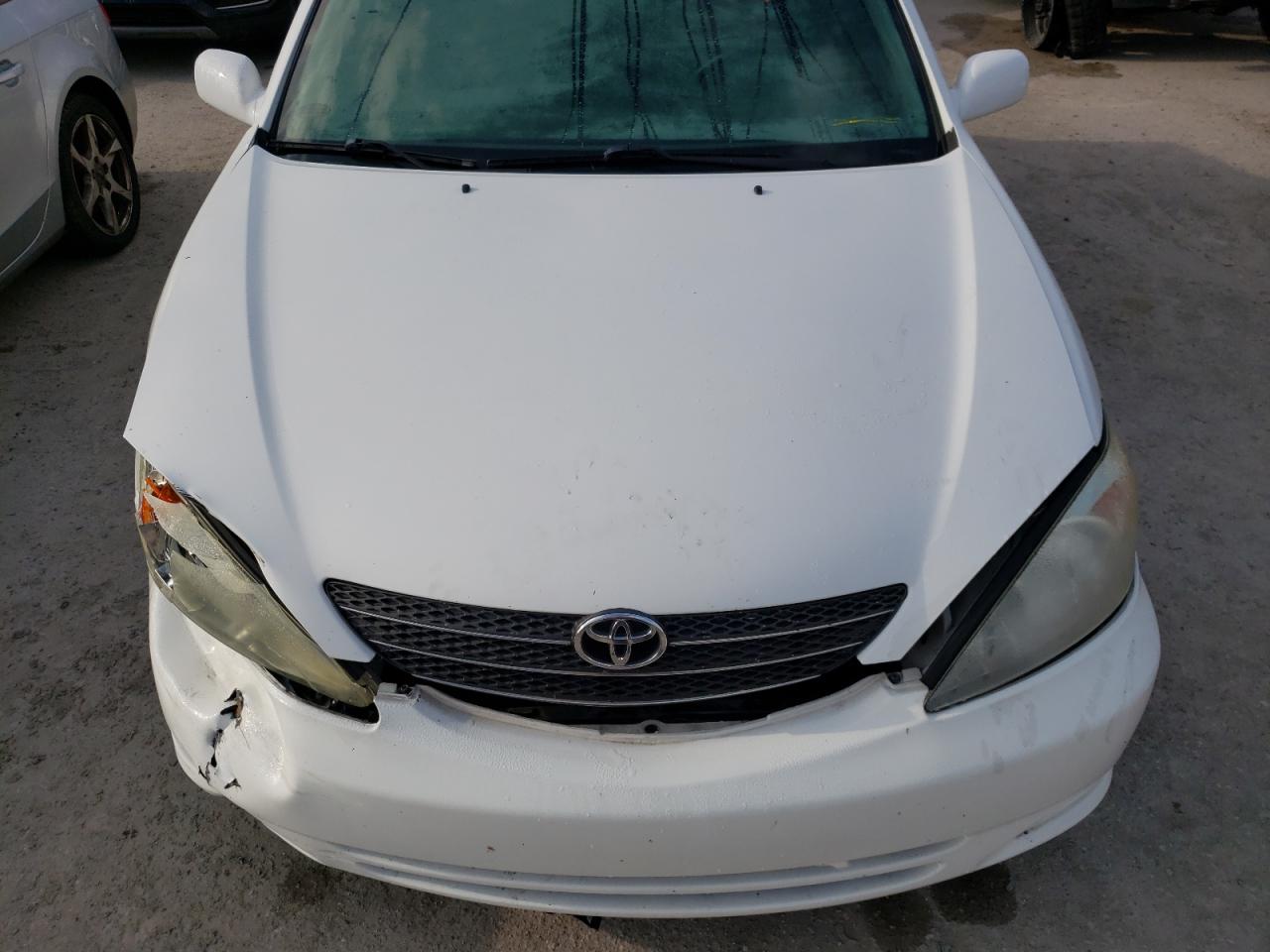 Photo 7 from auction – 2003 TOYOTA CAMRY LE with VIN 4T1BF32K43U042221
