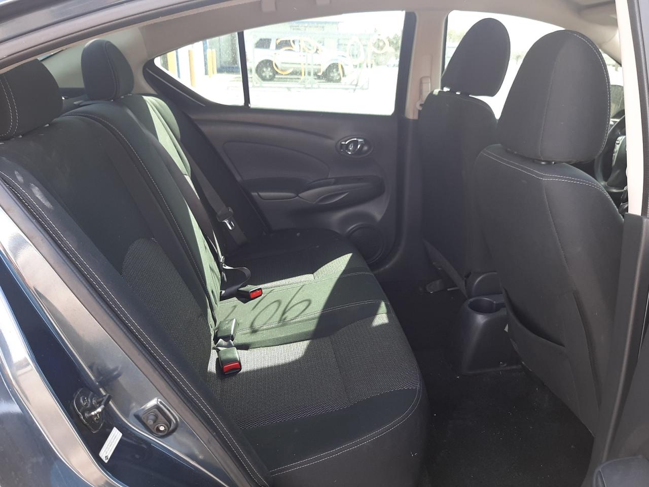 Photo 6 from auction – 2017 NISSAN VERSA S with VIN 3N1CN7AP2HL843363