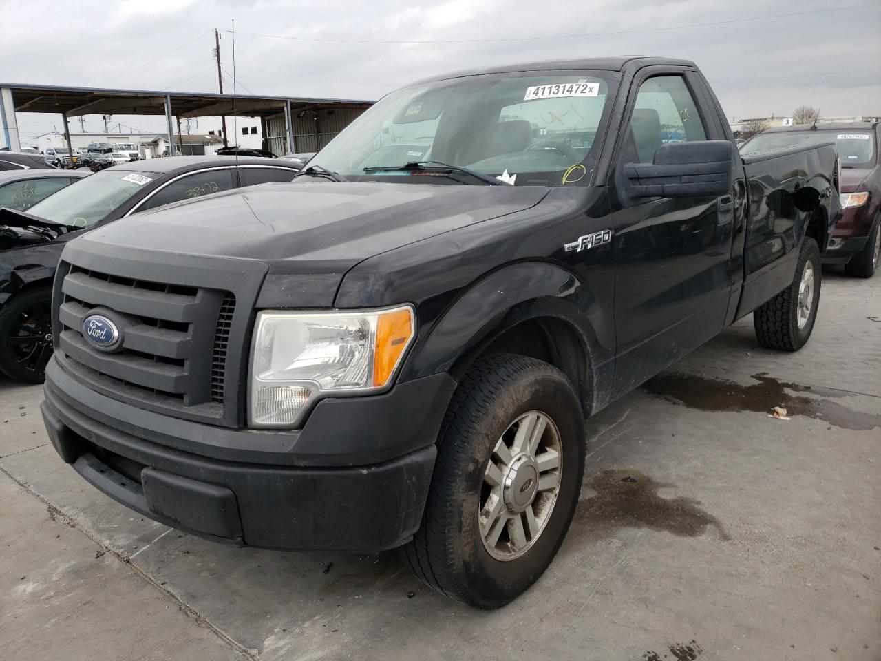 Photo 2 from auction – 2011 FORD F150 with VIN 1FTNF1CF7BKD56589