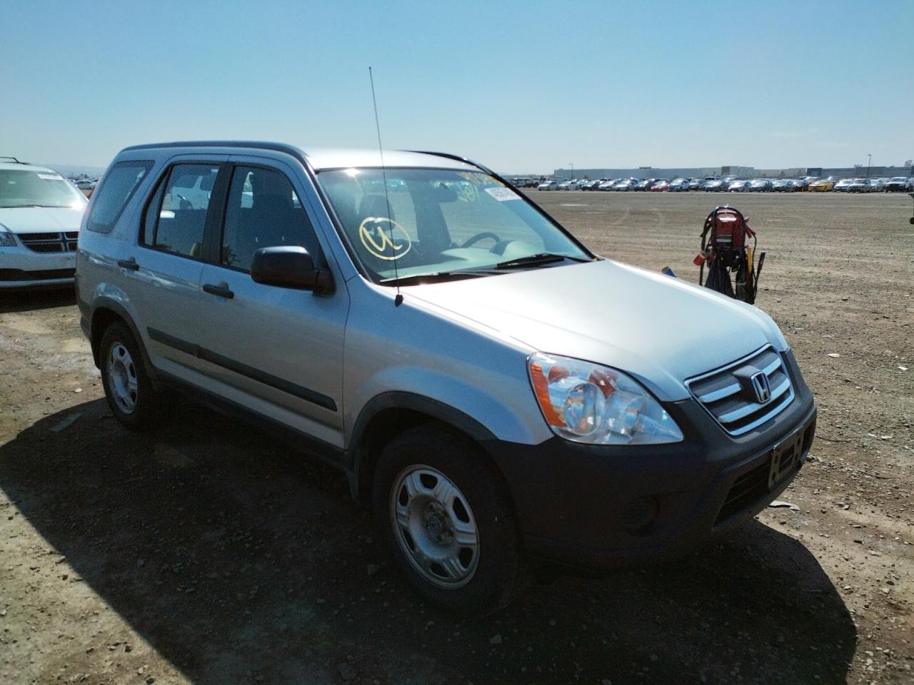 Photo 1 from auction – 2005 HONDA CR-V LX with VIN JHLRD68515C008664