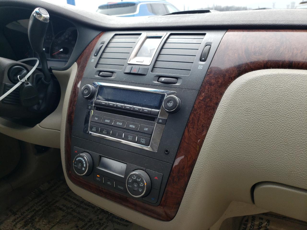 Photo 9 from auction – 2007 CADILLAC DTS with VIN 1G6KD57Y37U198813