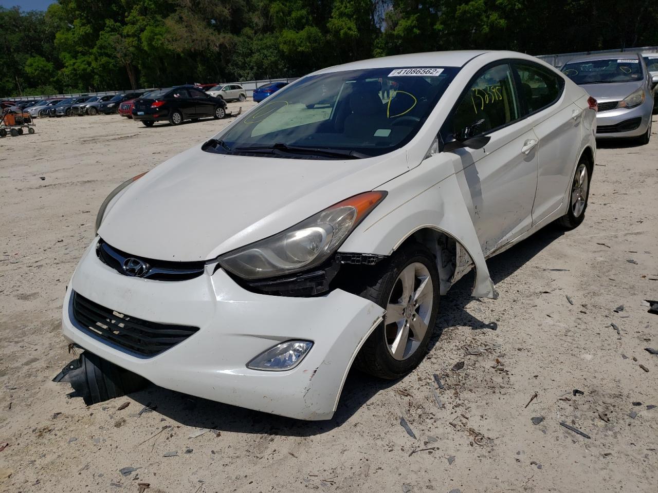 Photo 2 from auction – 2012 HYUNDAI ELANTRA GL with VIN 5NPDH4AE2CH150839