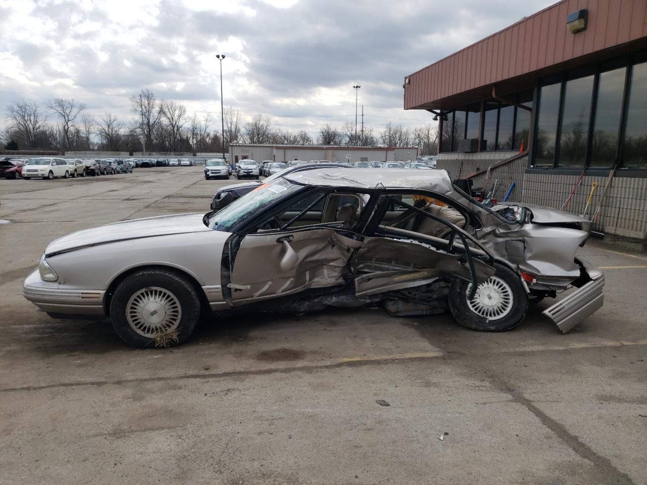 Foto 9 de la subasta – 1997 OLDSMOBILE REGENCY con VIN 1G3HC52K6V4861818