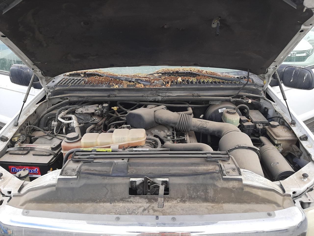 Photo 7 from auction – 2000 FORD EXCURSION with VIN 1FMNU43S6YED83841
