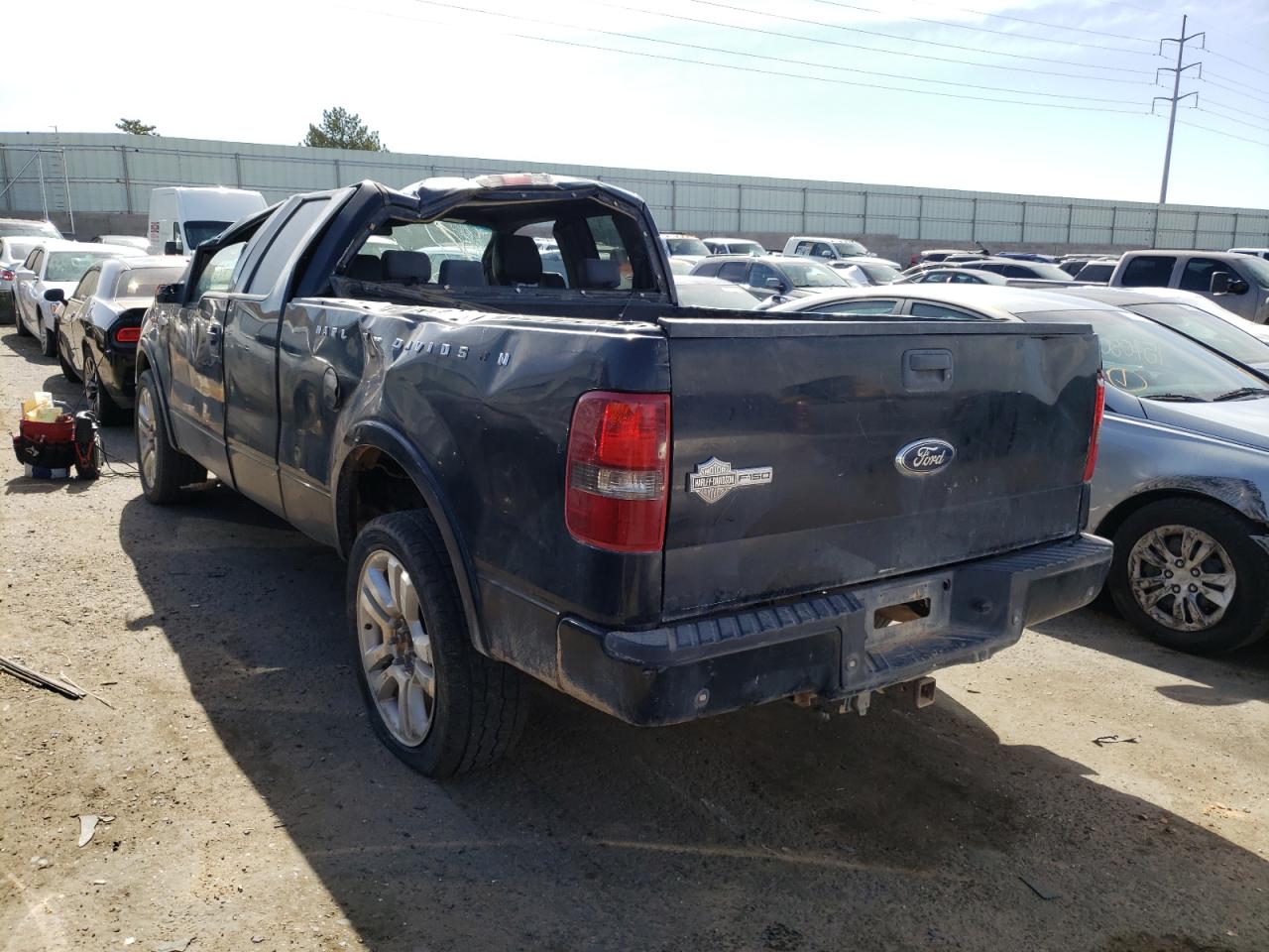 Photo 3 from auction – 2006 FORD F150 with VIN 1FTRX12596FA50113
