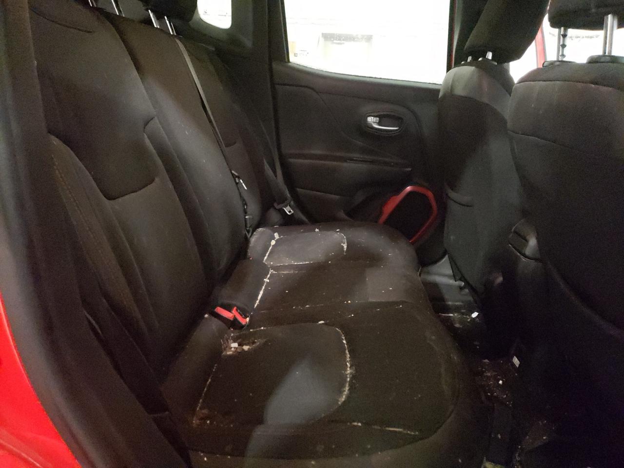 Photo 6 from auction – 2015 JEEP RENEGADE T with VIN ZACCJBCT7FPC02476