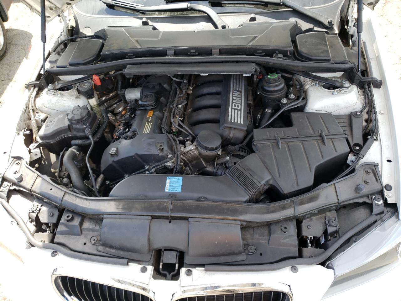 Photo 7 from auction – 2009 BMW 328 I SULE with VIN WBAPH53539A438253