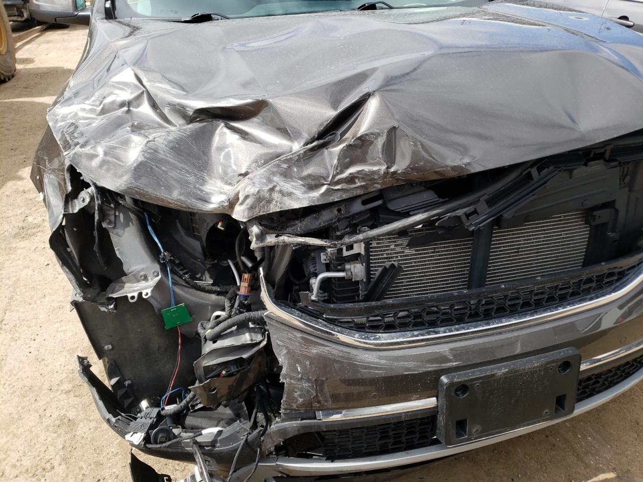 Photo 9 from auction – 2019 GMC ACADIA SLT with VIN 1GKKNNLS5KZ280392