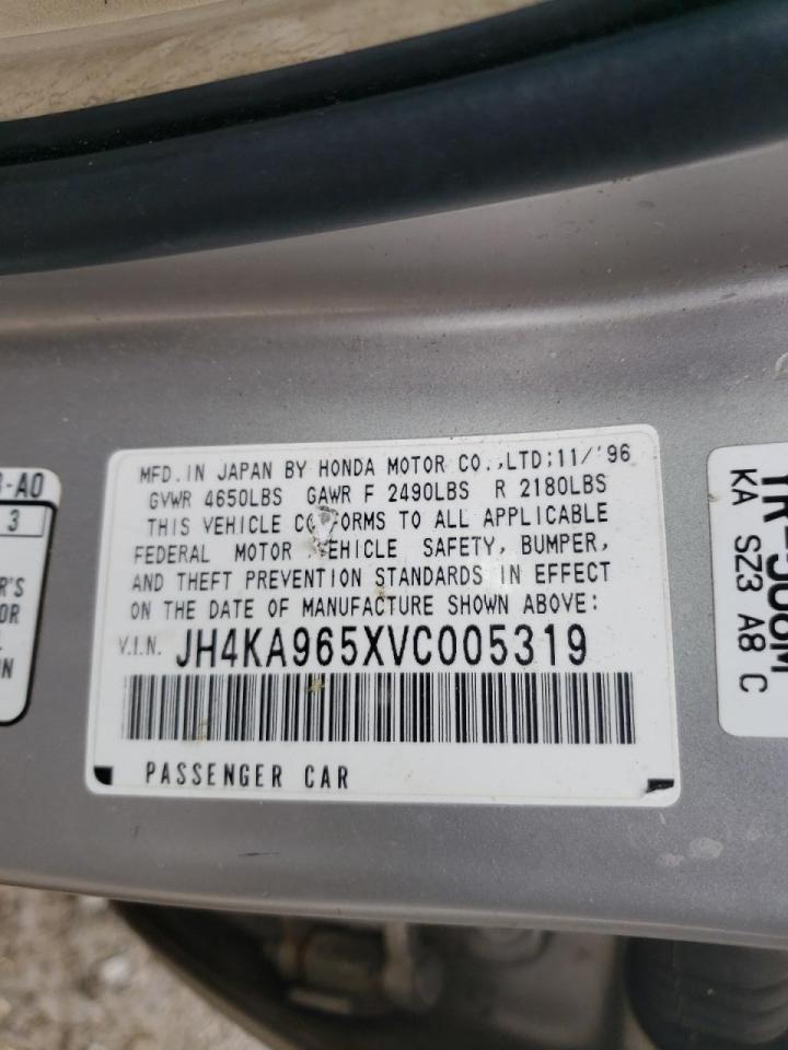 Photo 10 from auction – 1997 ACURA 3.5RL with VIN JH4KA965XVC005319