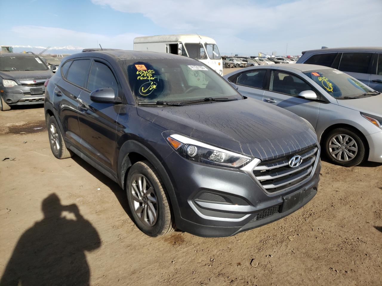 HYUNDAI TUCSON SE 2018 with VIN KM8J2CA44JU808701 - Photo from auction