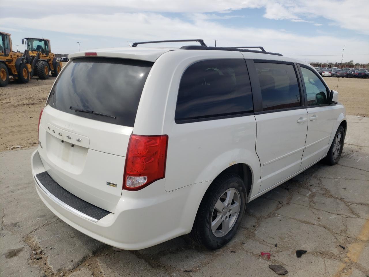 Photo 4 from auction – 2013 DODGE GRAND CARA with VIN 2C4RDGCGXDR536799
