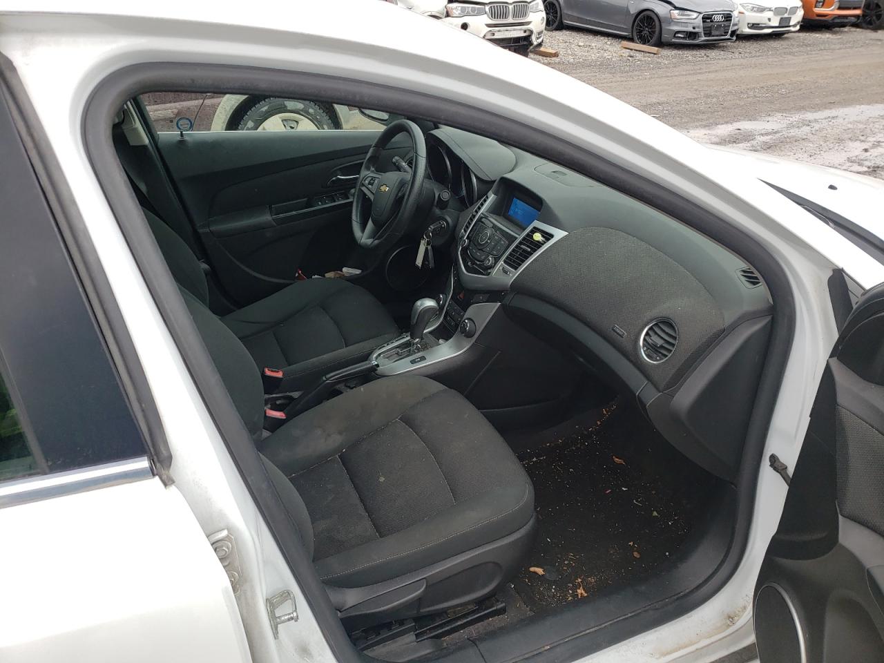 Photo 5 from auction – 2012 CHEVROLET CRUZE LT with VIN 1G1PF5SC1C7121013