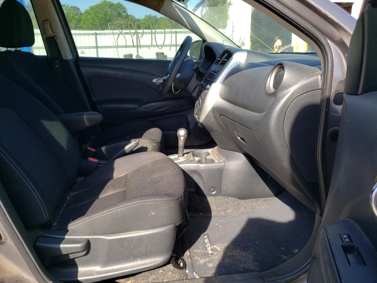 Photo 5 from auction – 2016 NISSAN VERSA S with VIN 3N1CN7AP0GL885092