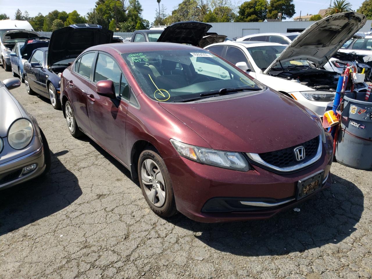 HONDA CIVIC LX 2013 with VIN 19XFB2F58DE237061 - Photo from auction