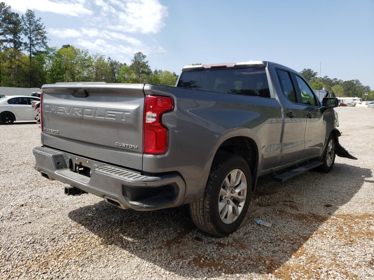 Photo 4 from auction – 2019 CHEVROLET SILVERADO with VIN 1GCRWBEF7KZ207708