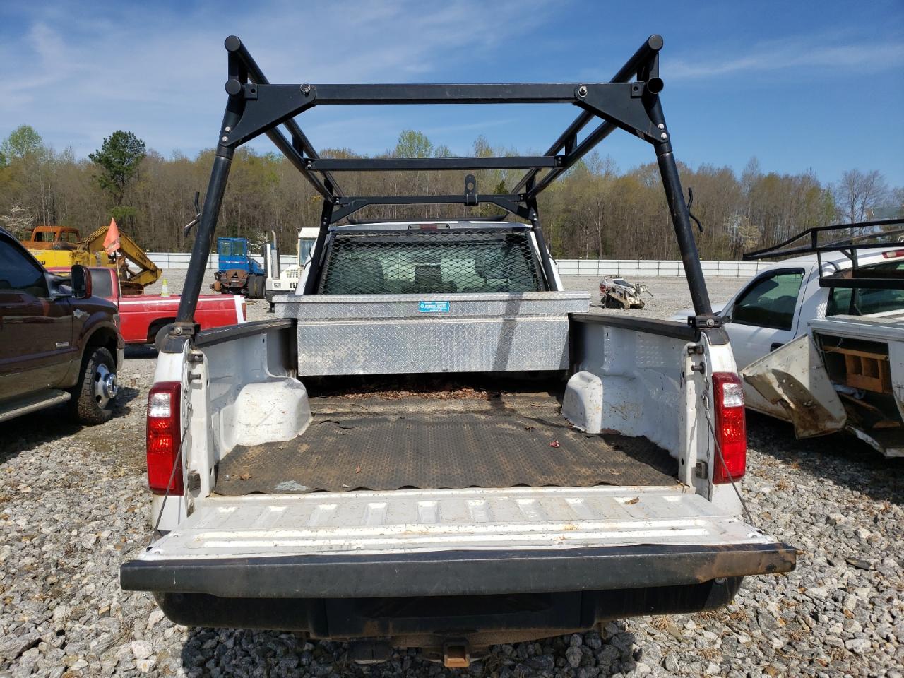 Photo 6 from auction – 2015 FORD F250 SUPER with VIN 1FTBF2A62FED59254