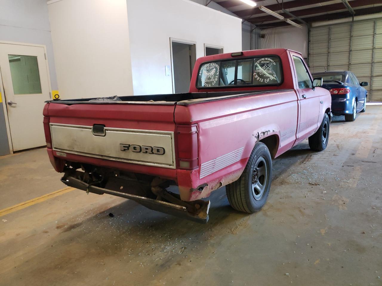 Photo 4 from auction – 1991 FORD RANGER with VIN 1FTCR10A4MUB42075