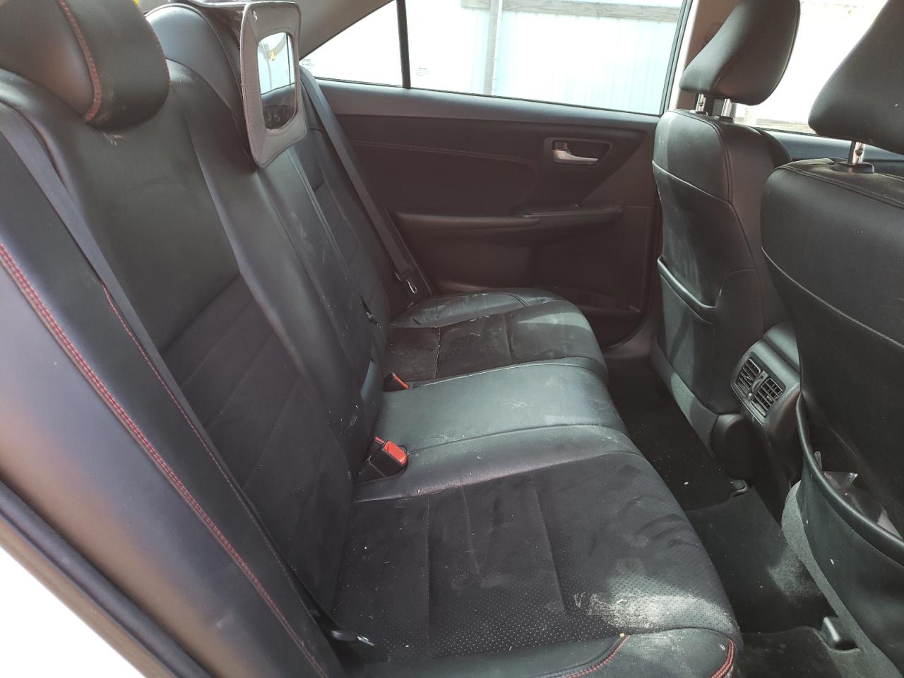 Photo 6 from auction – 2015 TOYOTA CAMRY LE with VIN 4T1BF1FK5FU487490