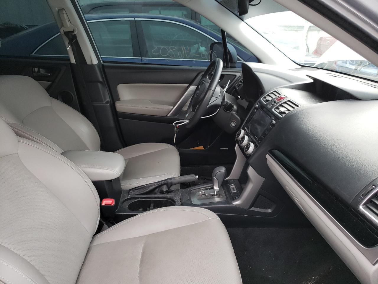 Photo 5 from auction – 2018 SUBARU FORESTER 2 with VIN JF2SJARC4JH507495