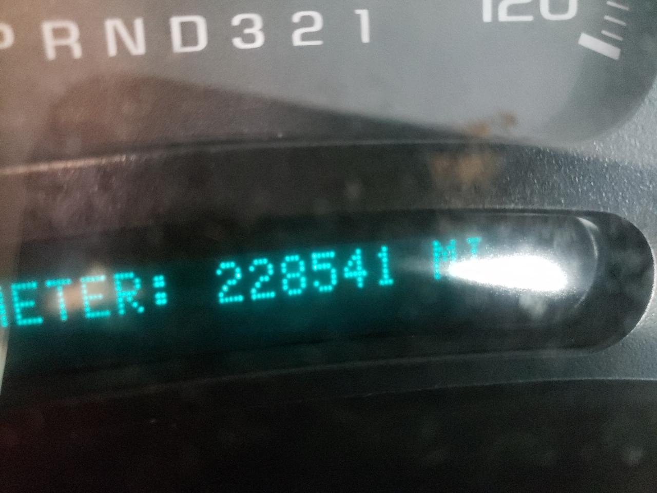 Photo 8 from auction – 2006 GMC NEW SIERRA with VIN 3GTEC14V06G144516
