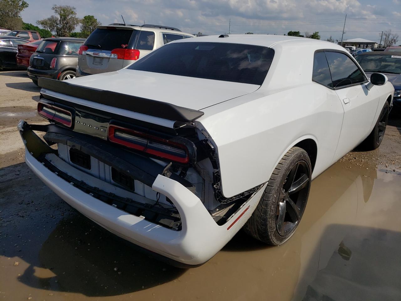 Photo 4 from auction – 2015 DODGE CHALLENGER with VIN 2C3CDZAG4FH720122