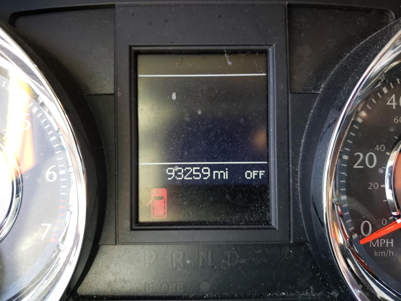 Photo 8 from auction – 2014 CHRYSLER TOWN & COU with VIN 2C4RC1BG6ER363818