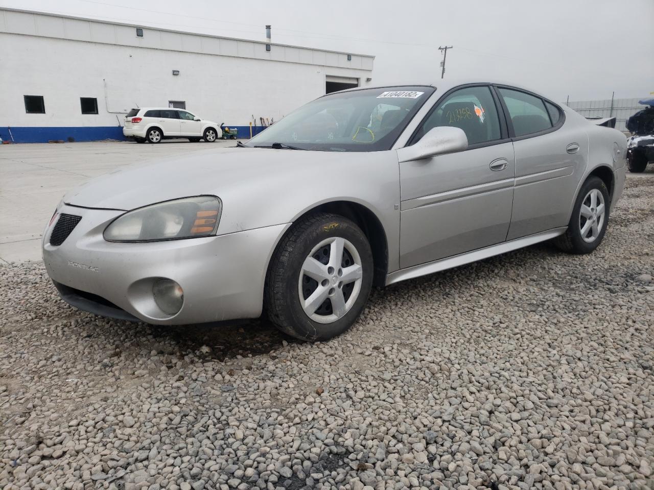 Photo 2 from auction – 2007 PONTIAC GRAND PRIX with VIN 2G2WP552571207080