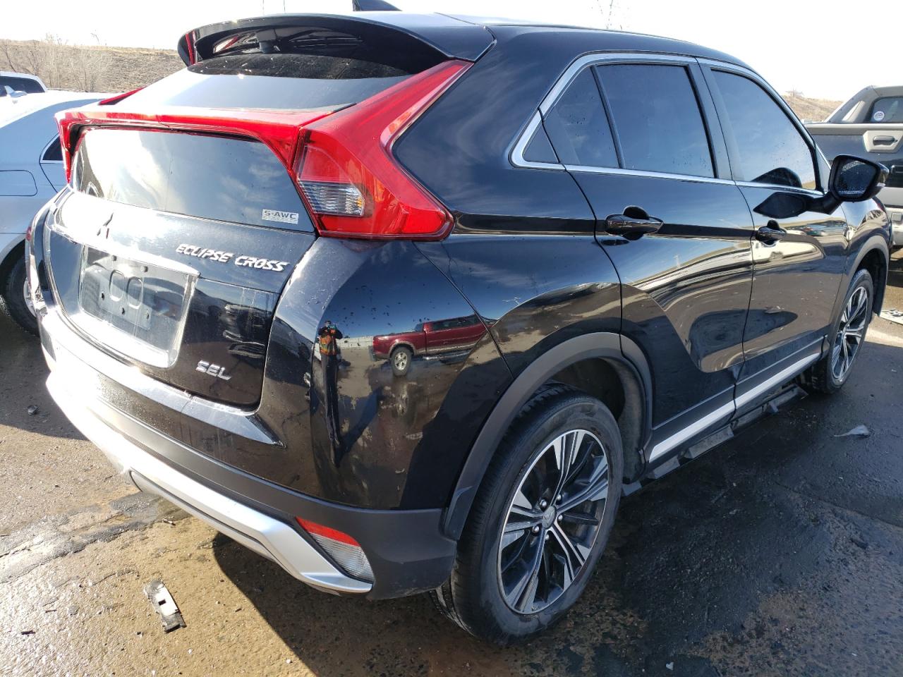 Photo 4 from auction – 2019 MITSUBISHI ECLIPSE CR with VIN JA4AT5AAXKZ019583