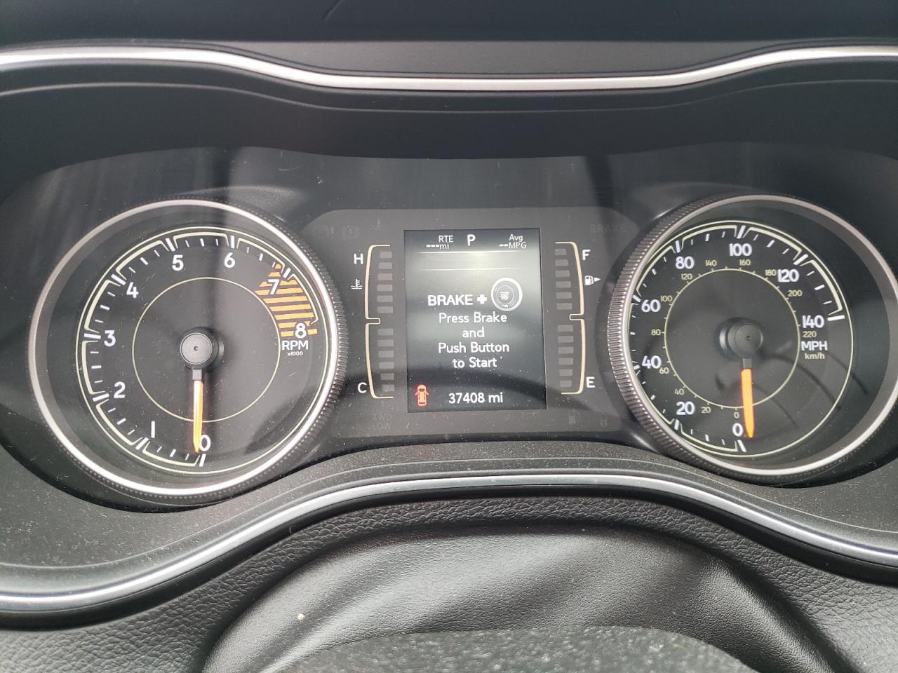 Photo 8 from auction – 2019 JEEP CHEROKEE L with VIN 1C4PJMLX2KD138131