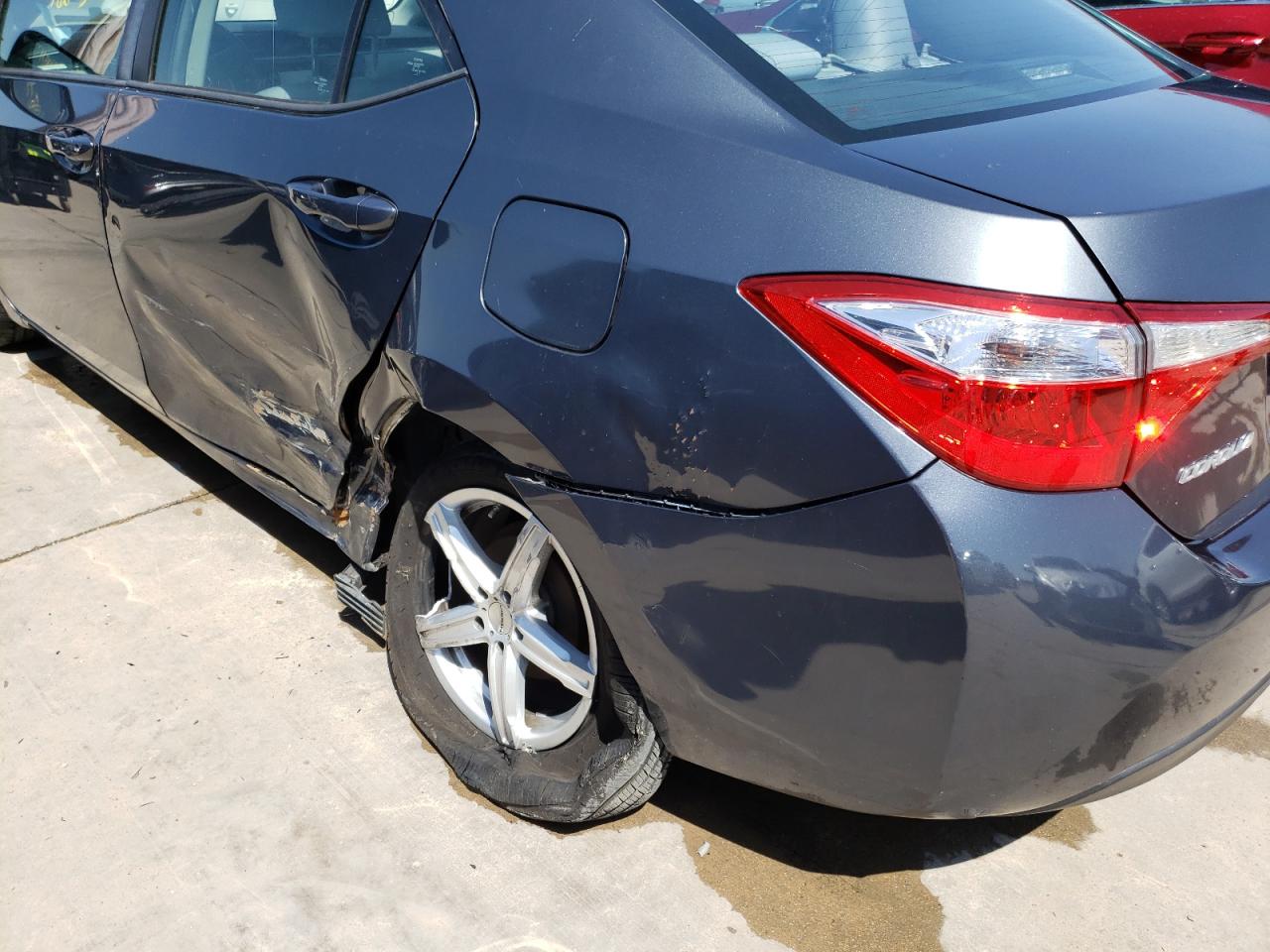 Photo 9 from auction – 2015 TOYOTA COROLLA L with VIN 5YFBURHE3FP258898