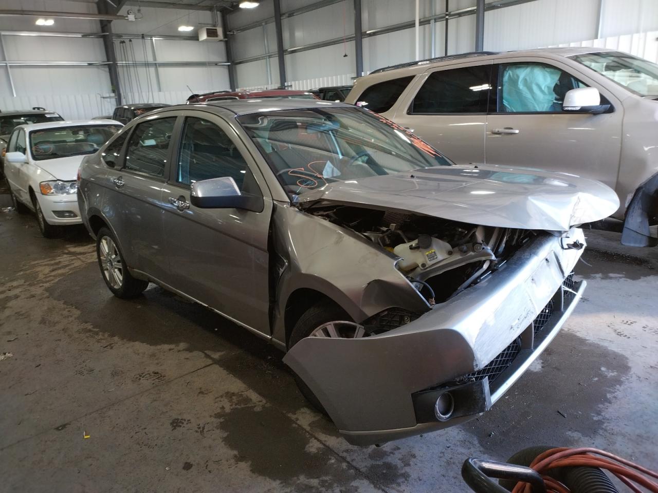 FORD FOCUS SE 2008 z numerem VIN 1FAHP35N48W265281 - Zdjęcie z aukcji