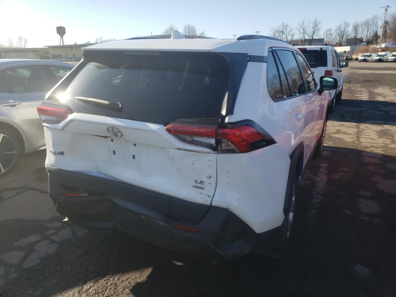 صورة رقم 4 من المزاد - 2020 TOYOTA RAV4 LE مع VIN 2T3F1RFV8LW106940