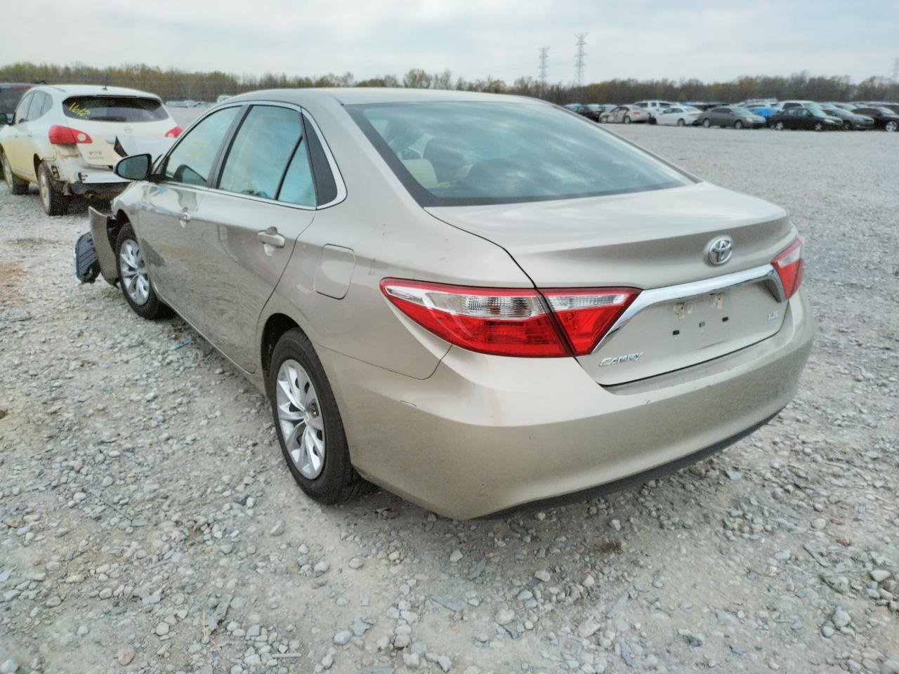 Photo 3 from auction – 2017 TOYOTA CAMRY LE with VIN 4T1BF1FK2HU662670