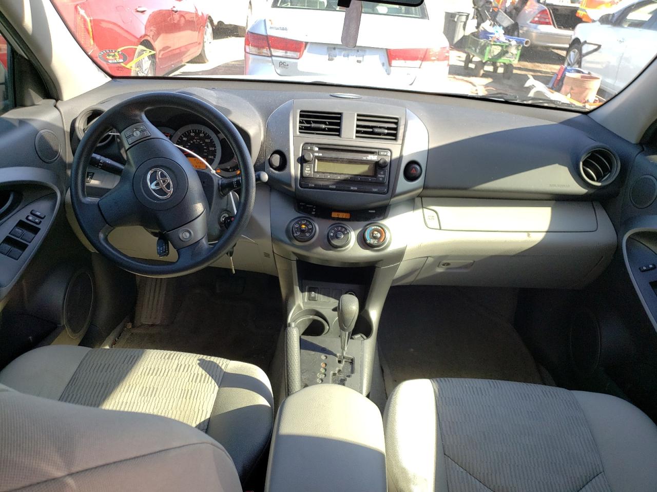 Photo 9 from auction – 2012 TOYOTA RAV4 with VIN 2T3ZF4DV0CW135806