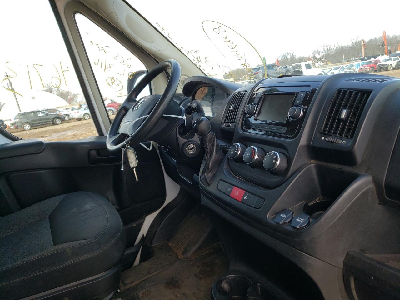 Photo 9 from auction – 2018 RAM PROMASTER with VIN 3C6TRVCG4JE147916
