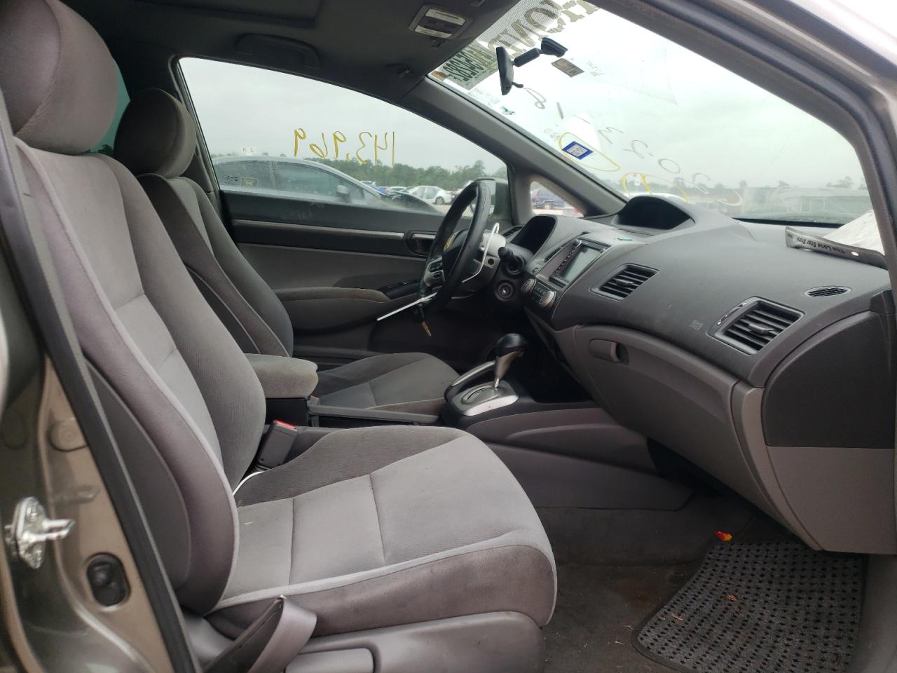 Photo 5 from auction – 2008 HONDA CIVIC EX with VIN 2HGFA16878H531859